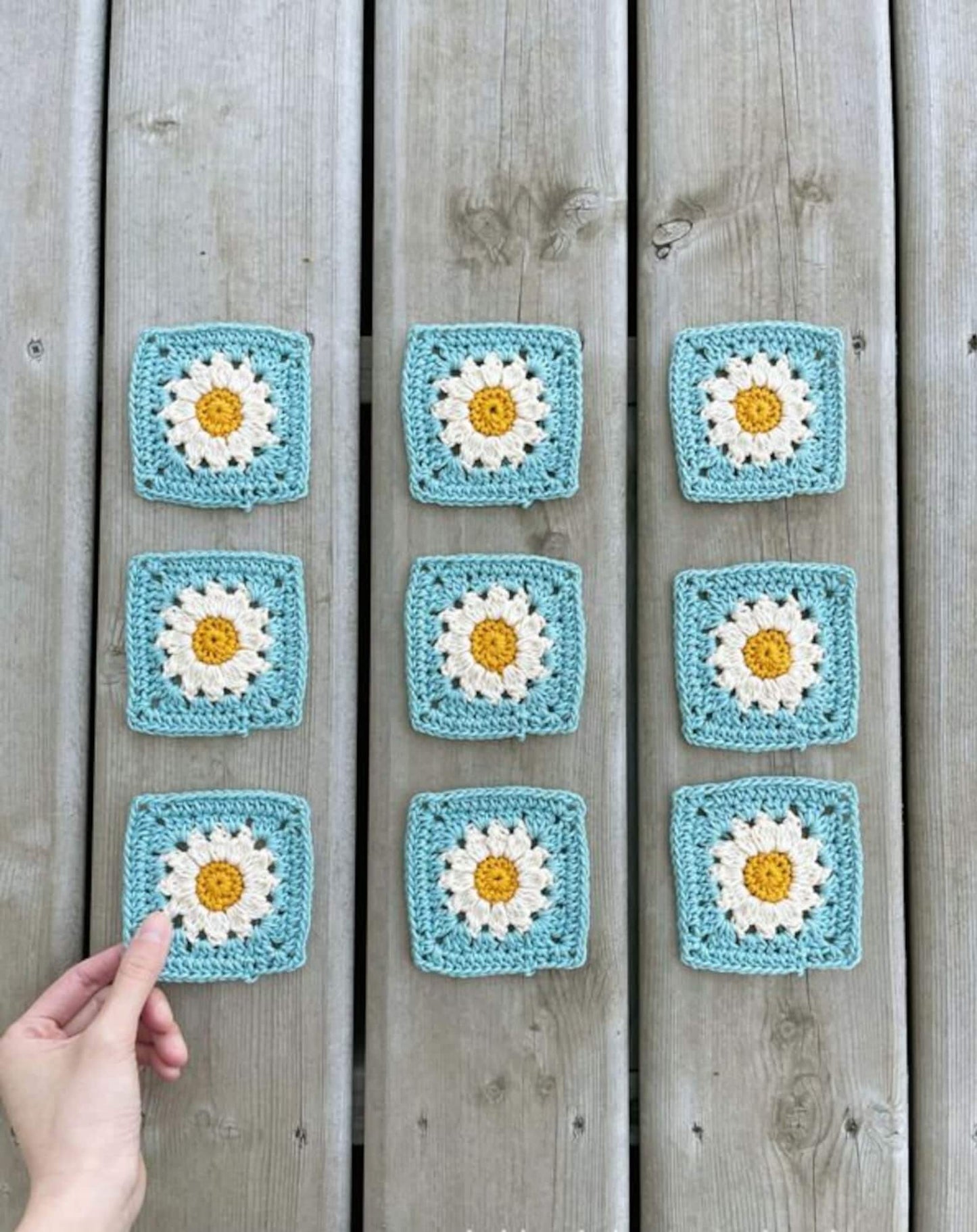 Summer Days Daisy Bag Crochet Pattern